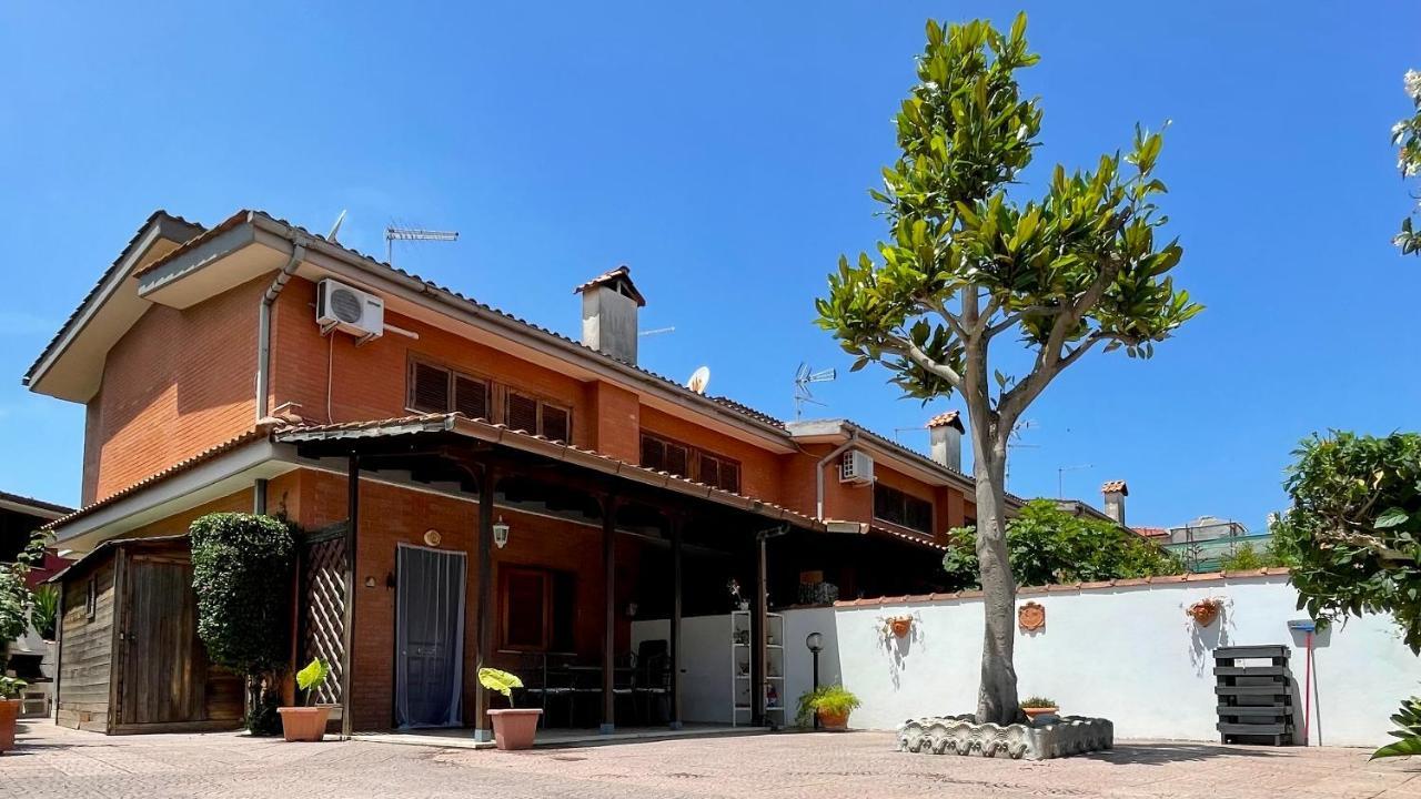Villa Marina Torvaianica Exterior photo